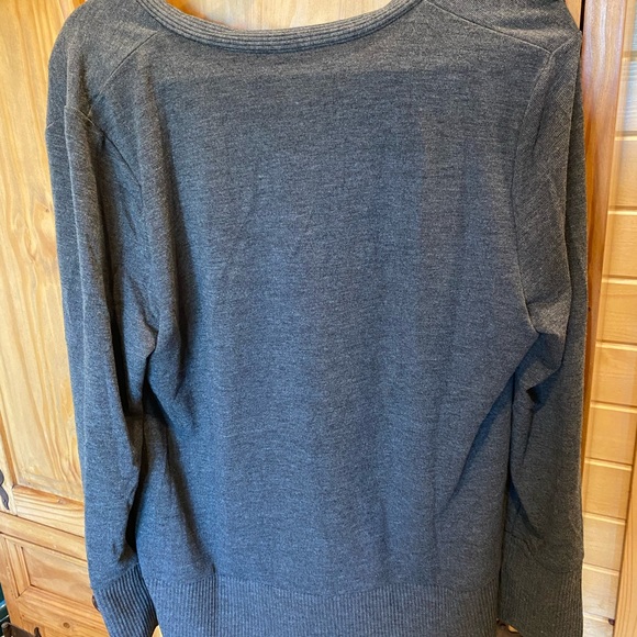 Traleubie charcoal button cardigan, size XL - Picture 2 of 12